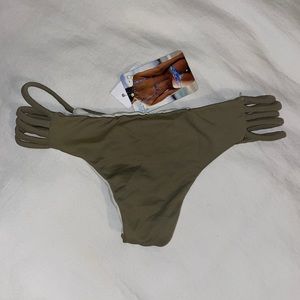 NWT San Lorenzo Thong Bikini Green Cream Small